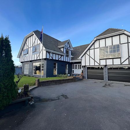 Tudor Manor Bed & Breakfast Paraparaumu Eksteriør bilde