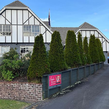 Tudor Manor Bed & Breakfast Paraparaumu Eksteriør bilde