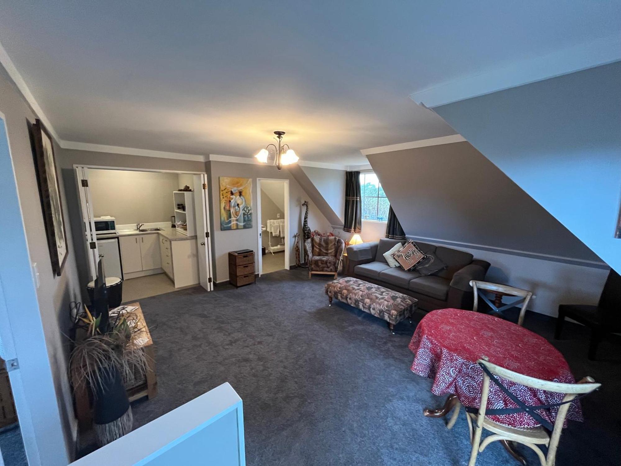 Tudor Manor Bed & Breakfast Paraparaumu Eksteriør bilde