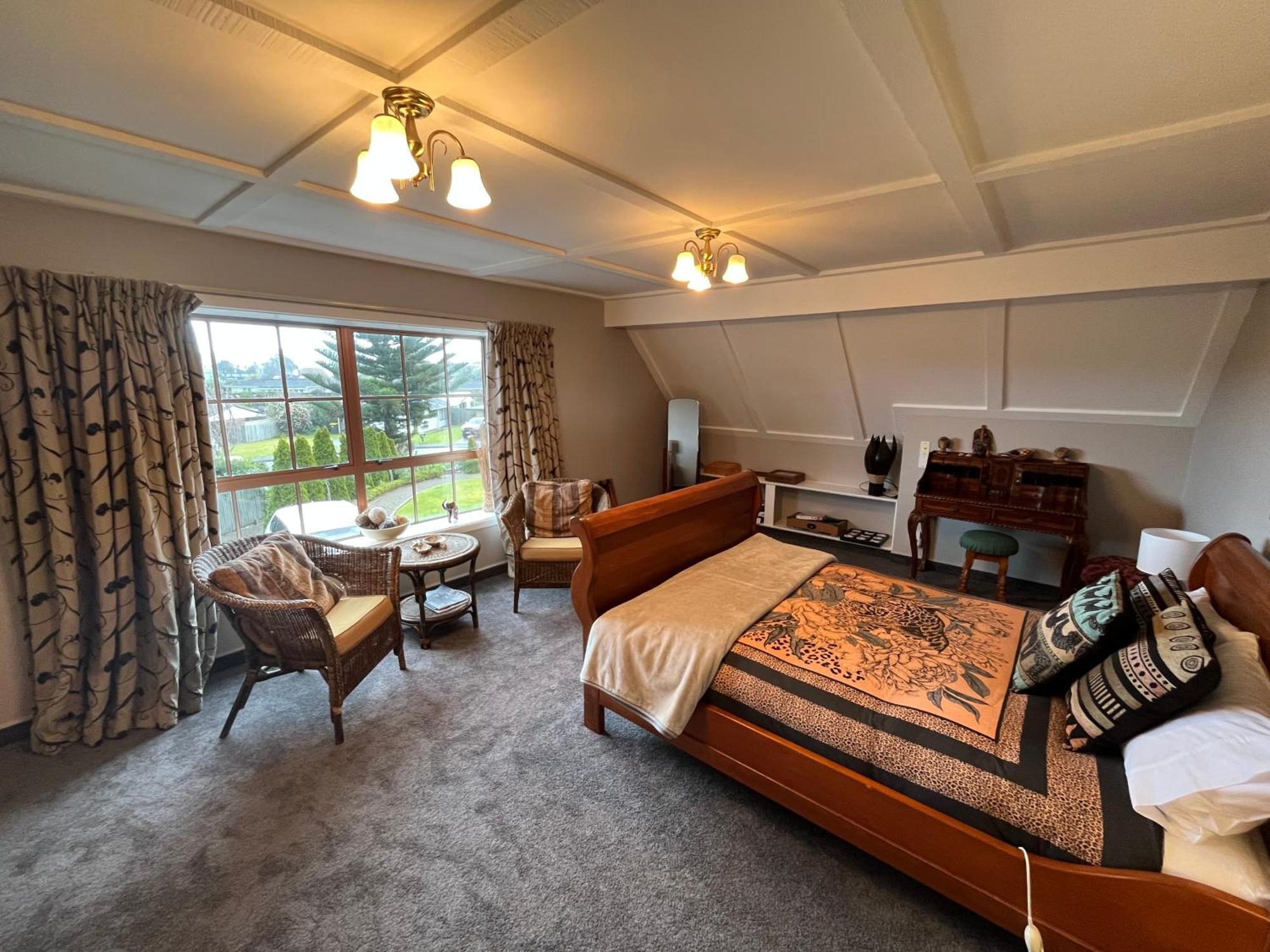 Tudor Manor Bed & Breakfast Paraparaumu Eksteriør bilde