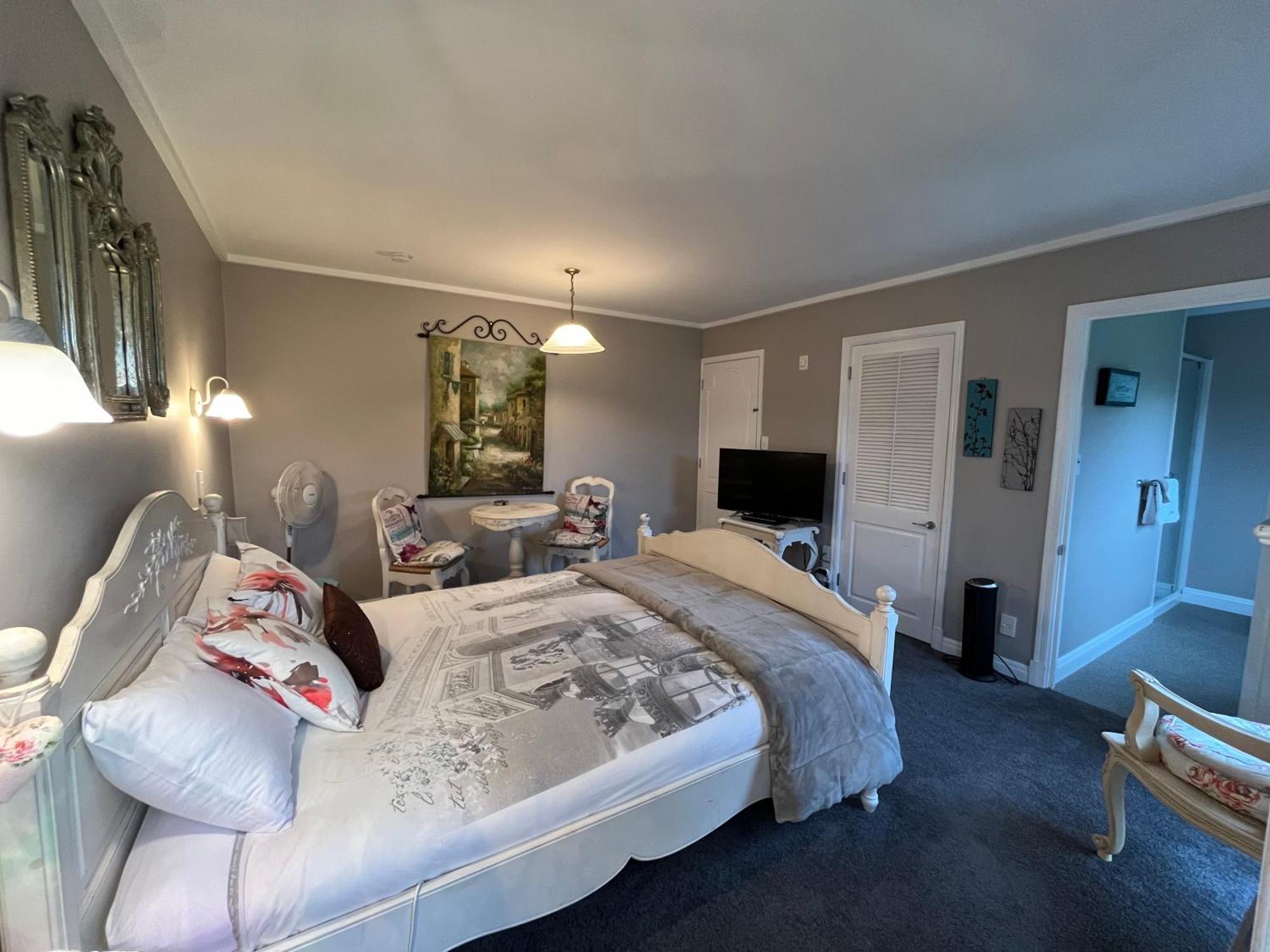 Tudor Manor Bed & Breakfast Paraparaumu Eksteriør bilde