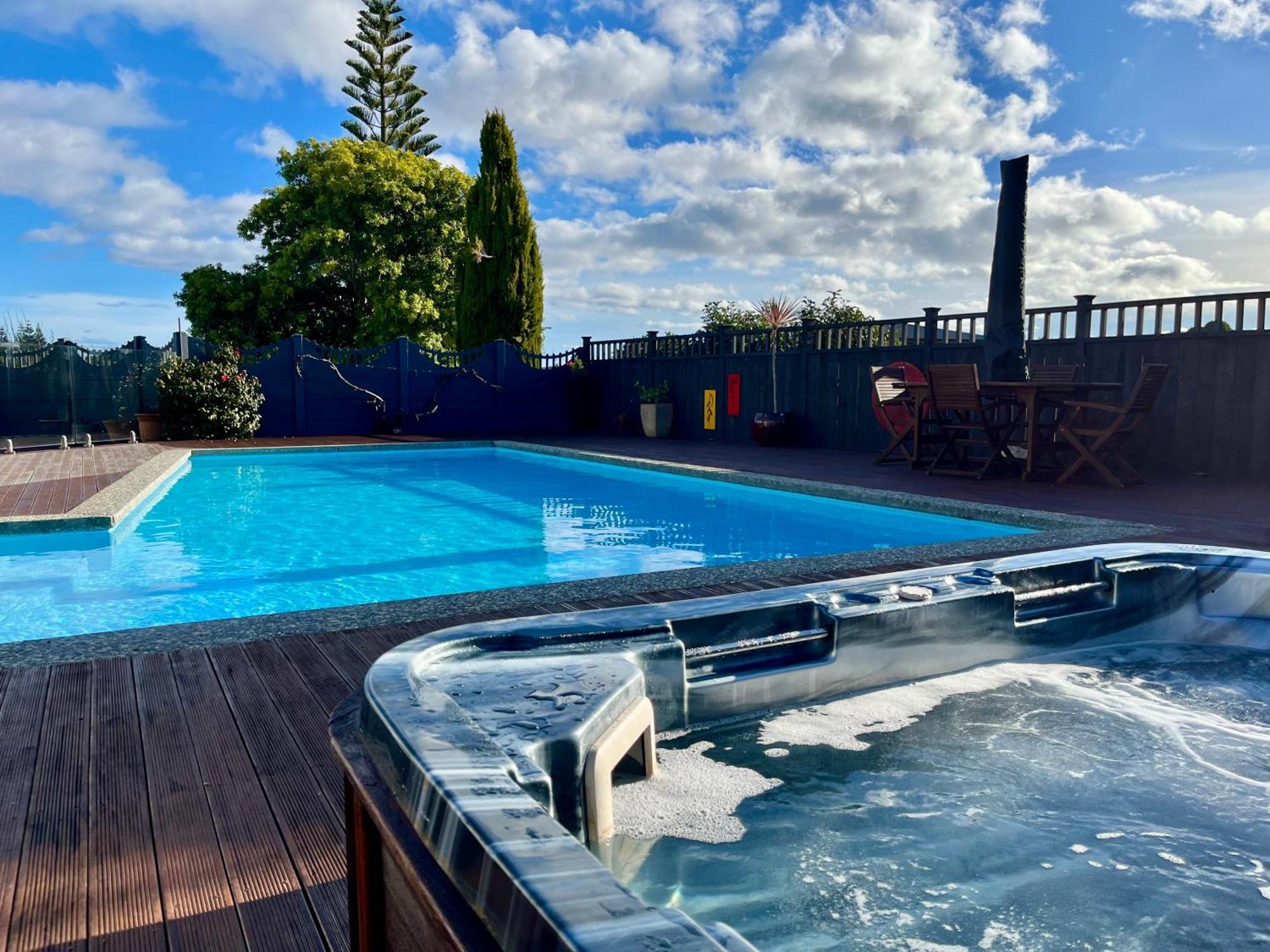 Tudor Manor Bed & Breakfast Paraparaumu Eksteriør bilde