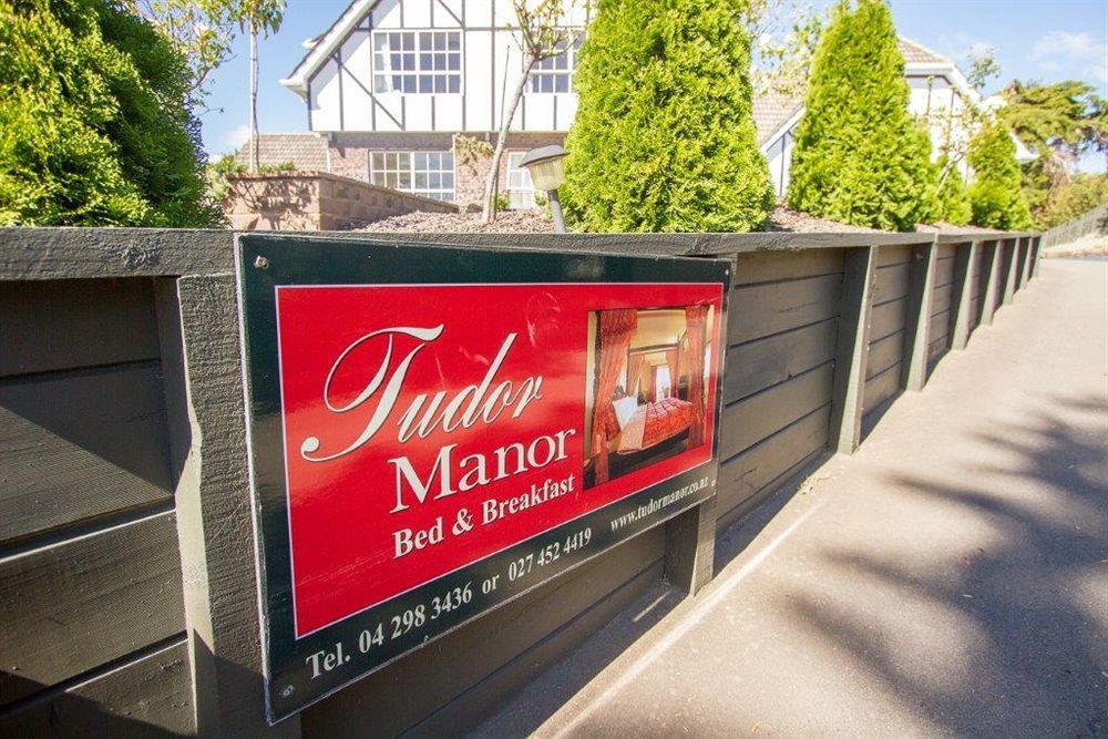 Tudor Manor Bed & Breakfast Paraparaumu Eksteriør bilde