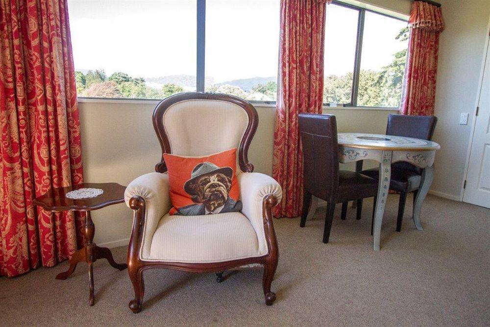 Tudor Manor Bed & Breakfast Paraparaumu Eksteriør bilde